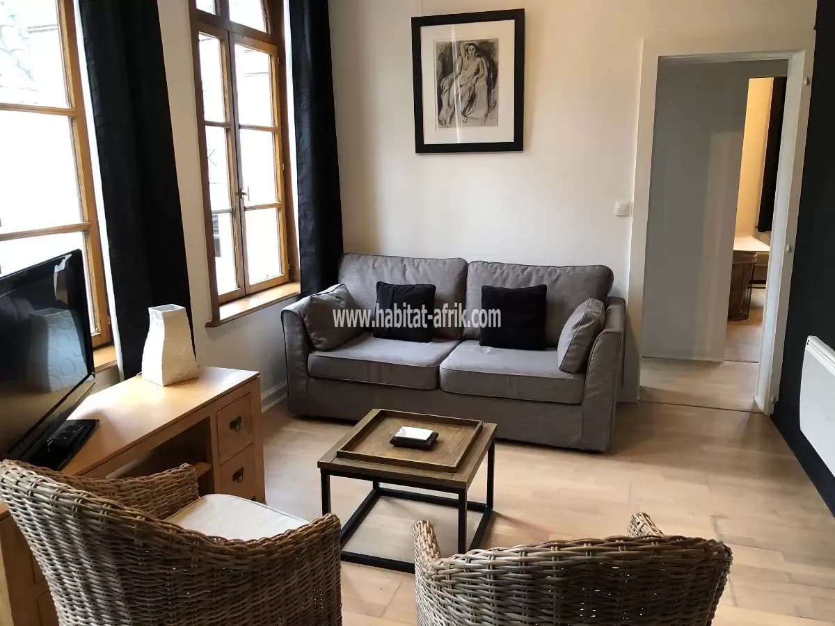villa meublée à Cité Ouèdo à louer