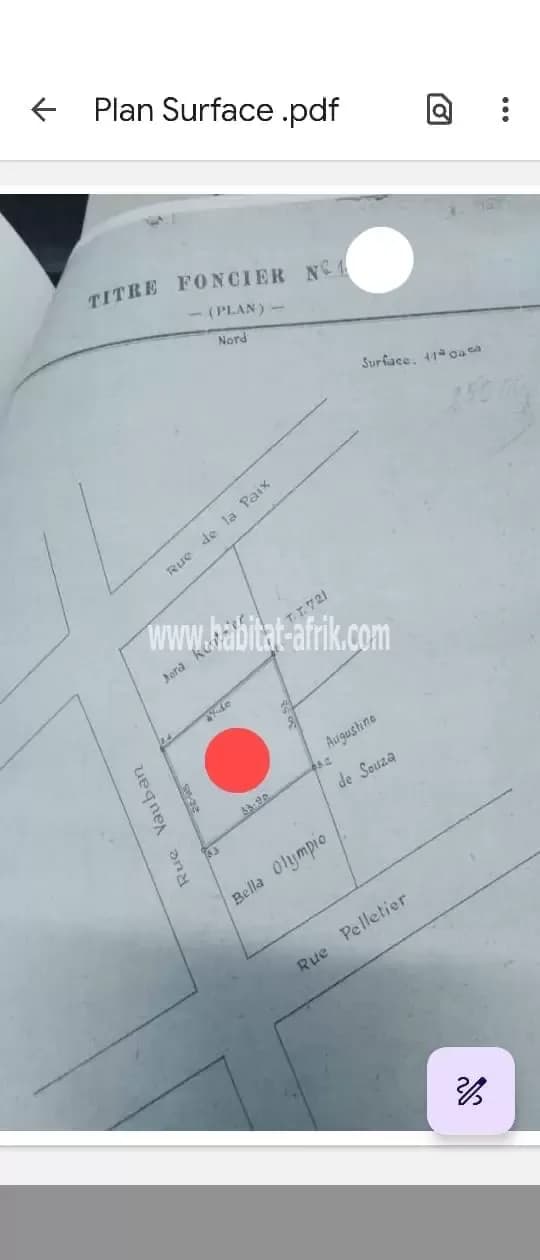 Terrain a vendre 02 lots collés avec titre foncier au coeur du grand marché hollando lome togo
