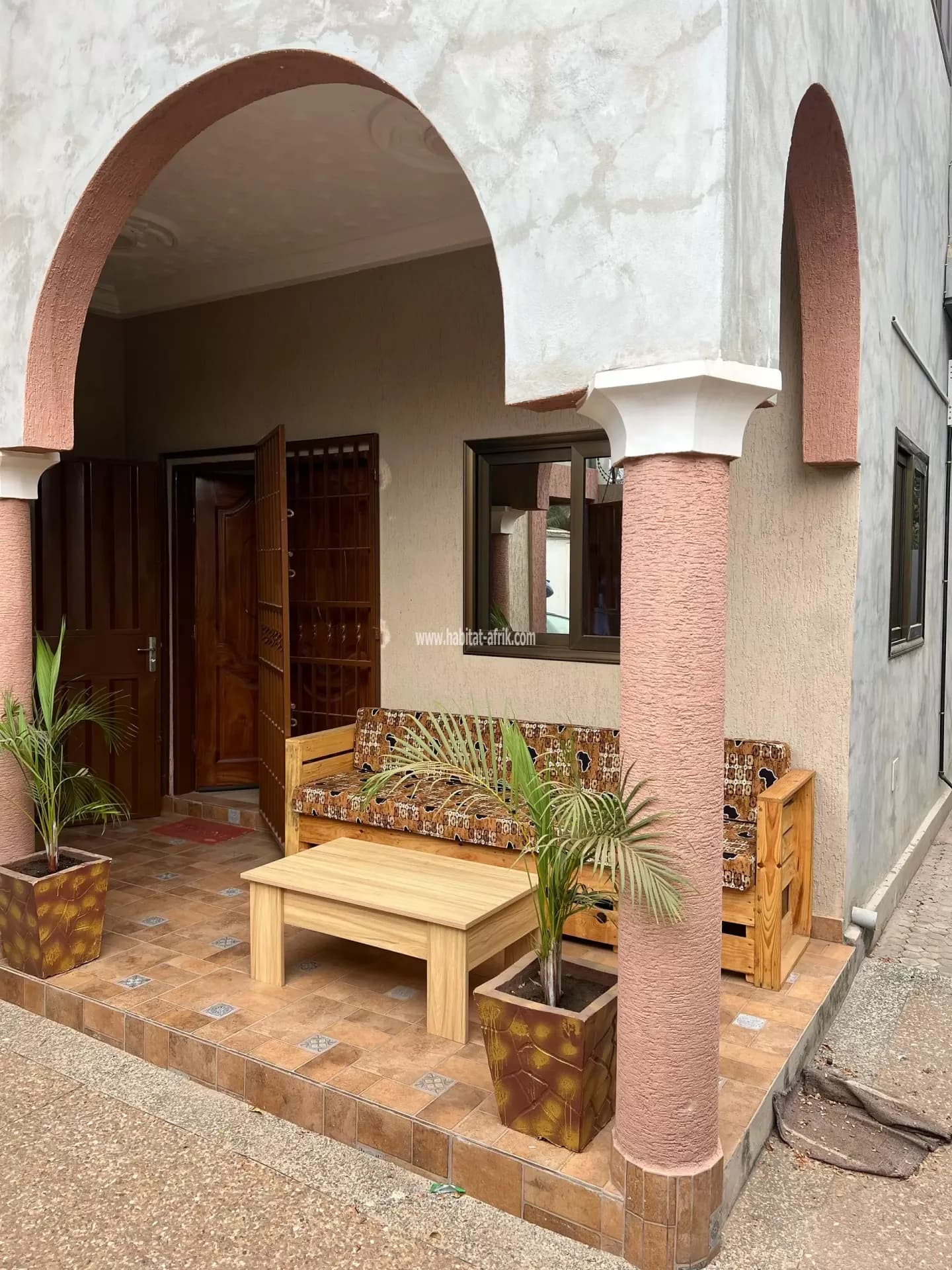 Je mets en location un mini villa meublée à adidogome baz ebomaf lome togo