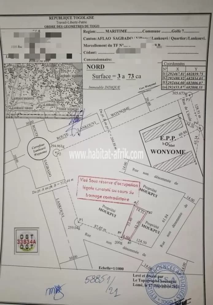 Je mets en vente une parcelle de terrain demi lot clôturé à lankouvi zotoglo lome togo