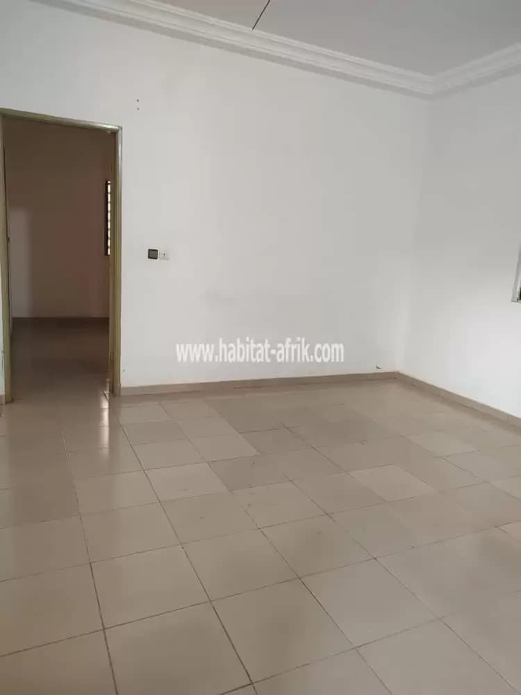 Je mets en location une maison chambre salon à attiegou Lomé Togo