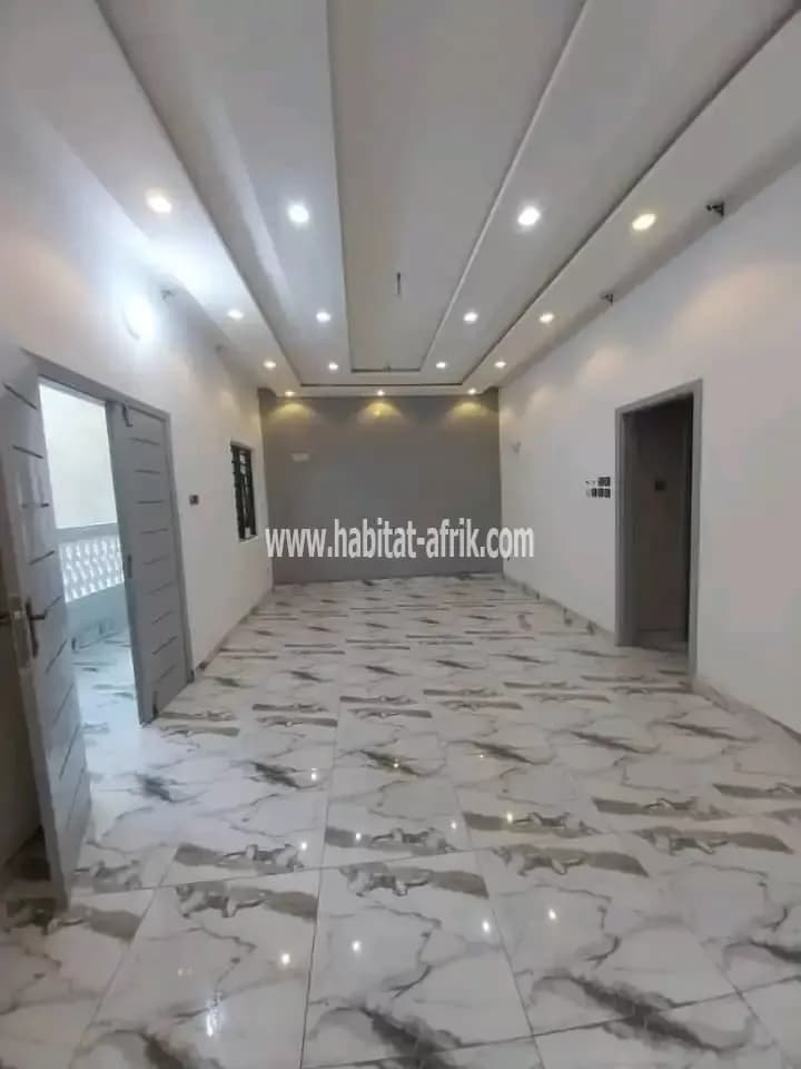 un appartement situe a zogbadje quartier latin