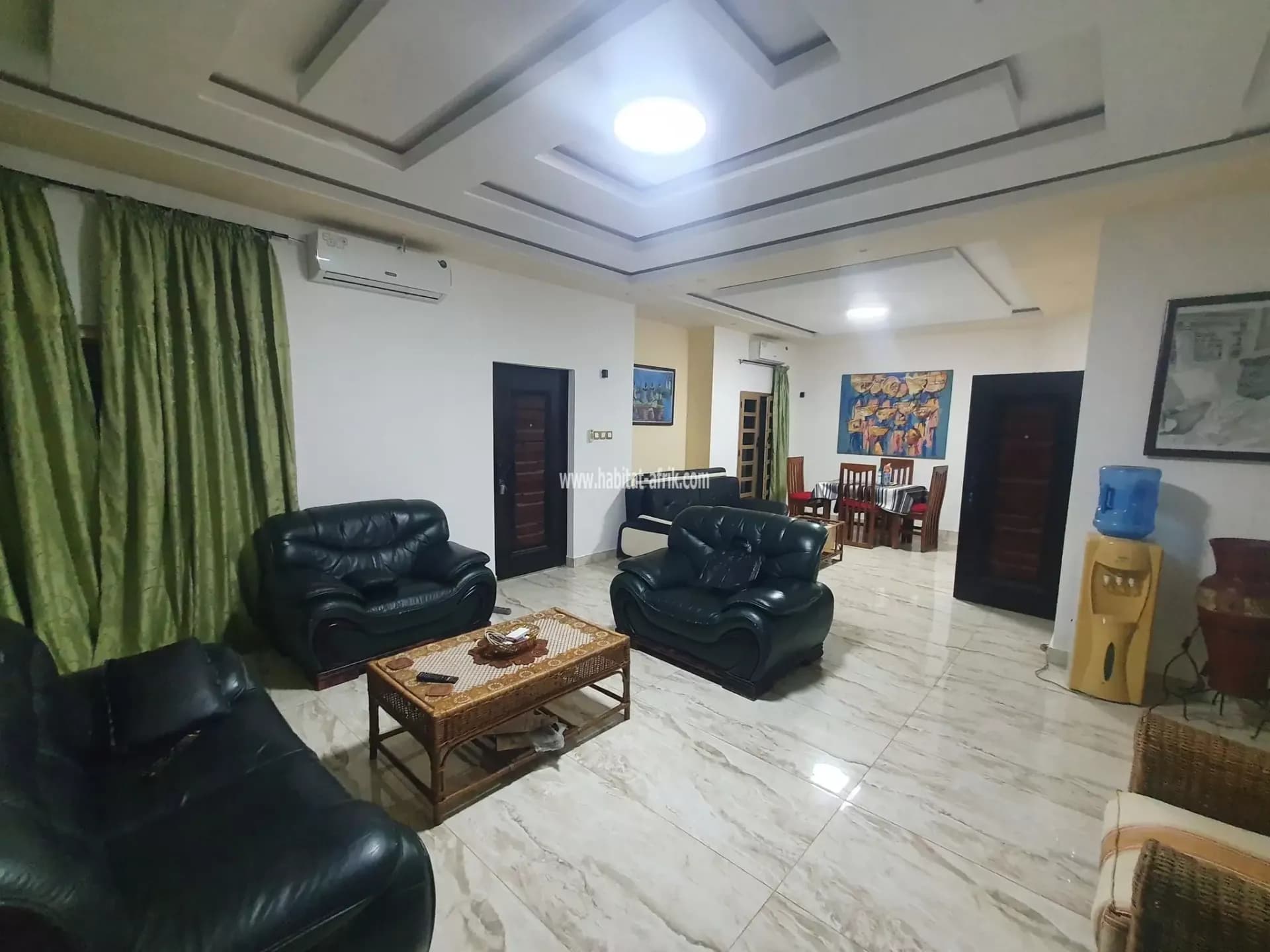 Villa à louer à agoè adjougba