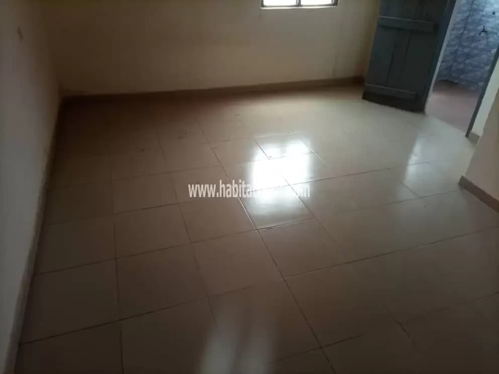 LOCATION APPARTEMENT PIÈCE WC DOUCHE CUISINE INTERNE A AGOÈ MINAMADOU LOMÉ-TOGO
