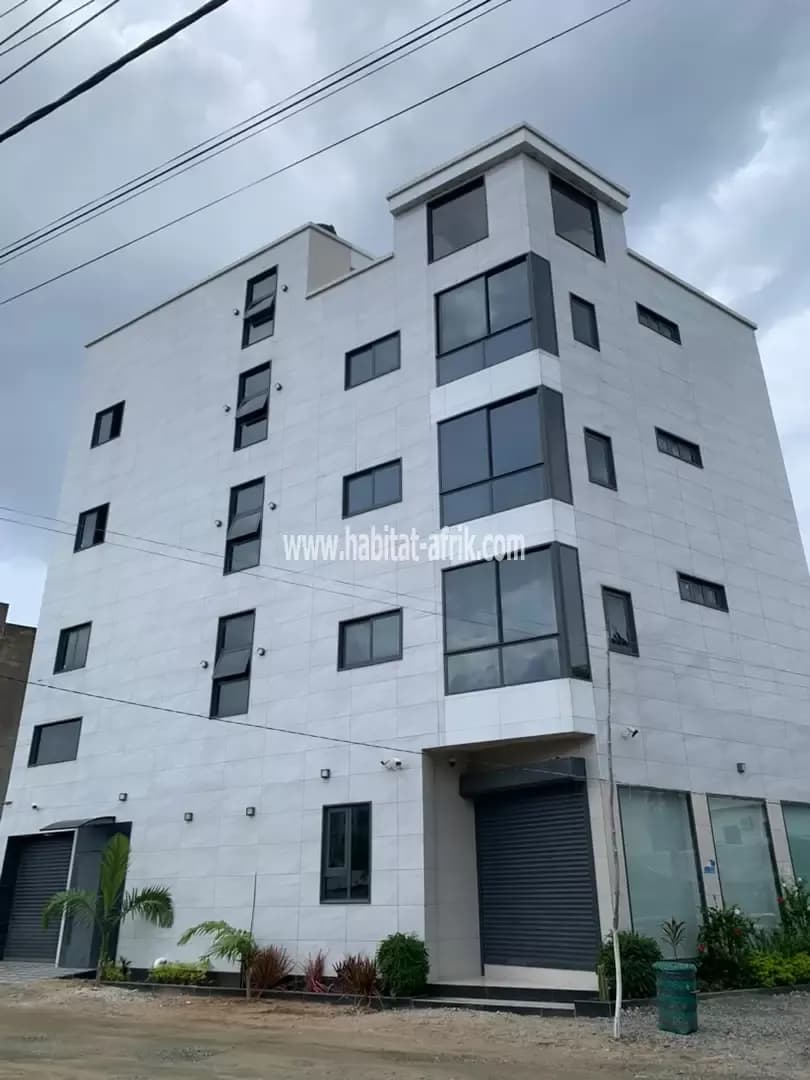 OPPORTUNITÉ immobilière d'un Immeuble R+3