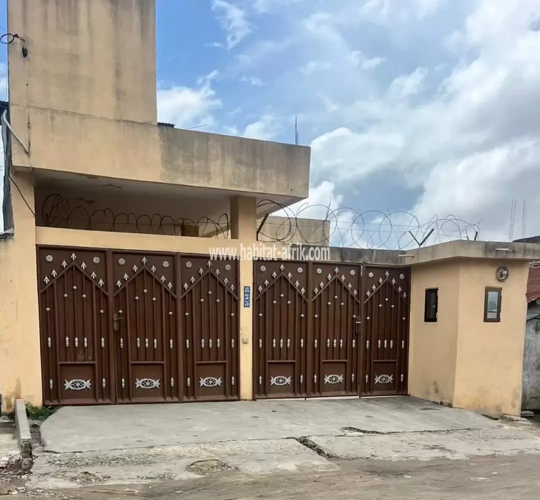 BELLE VILLA DALLÉE À VENDRE À COTONOU AÏDJÈDO DERRIÈRE LE MARCHÉ ET LA PHARMACIE