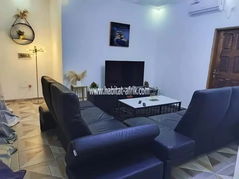Je mets en location un appartement meublé de 02 chambres salon climatisé, ventilé équipé wifi tout propre à atsiegou lome togo