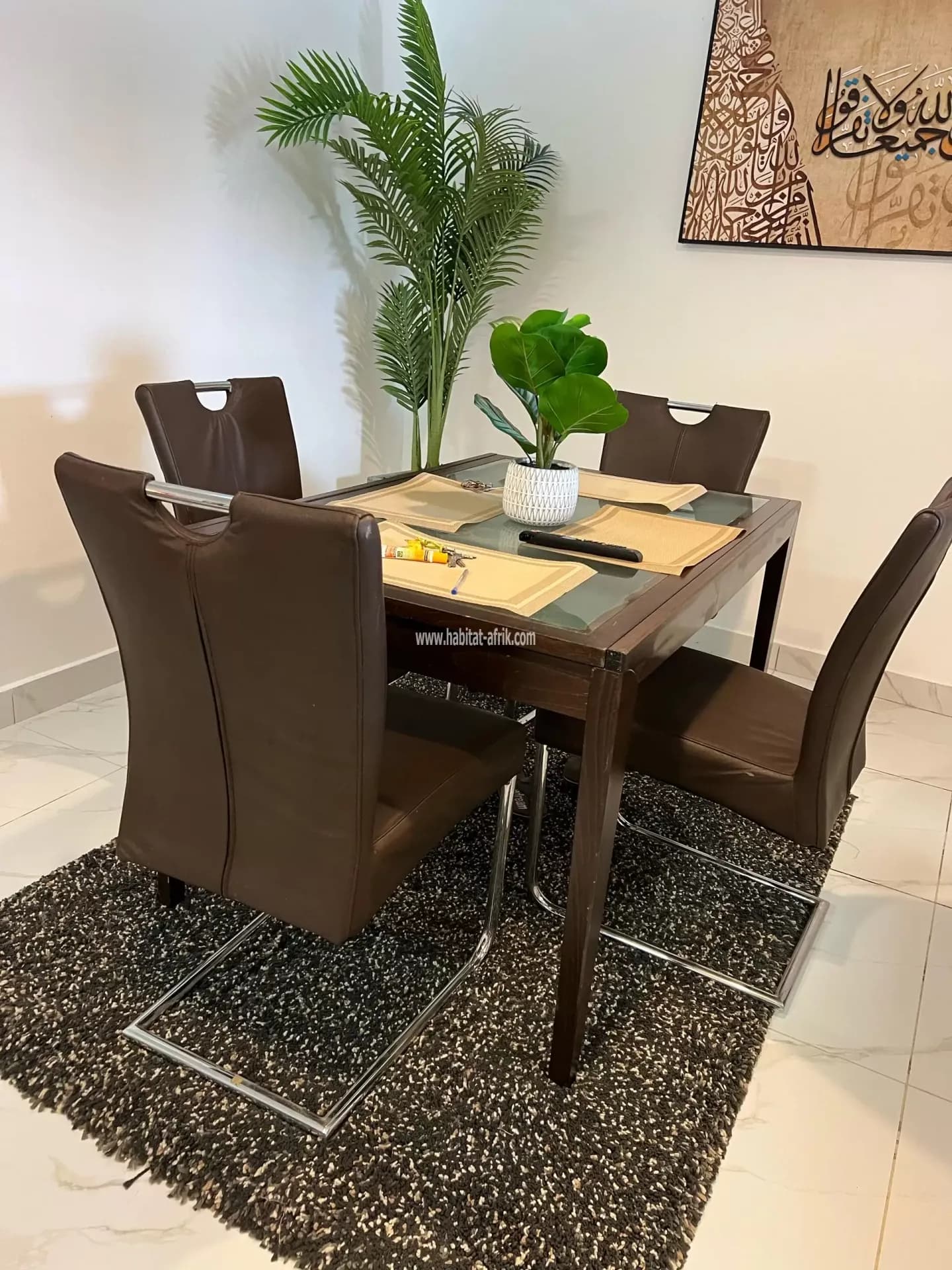 Je mets en location un appartement meublé de 2 chambres salon a adidogome ebomaf lome togo