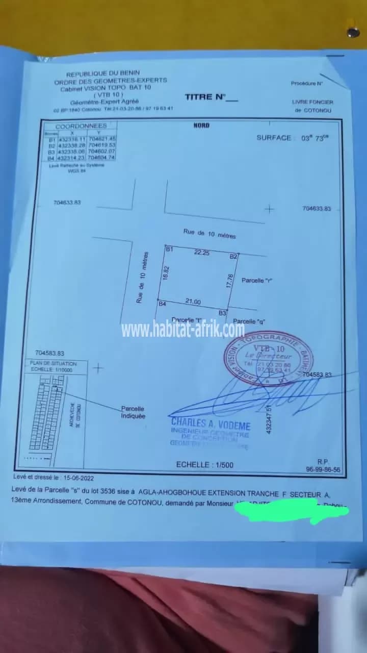 PARCELLE À VENDRE À CASSE AUTO COTONOU BÉNIN