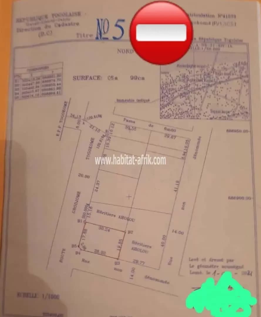 Nous mettons a vendre un (01) lot situé à 100m du goudron togokome ligne lome aneho lome togo