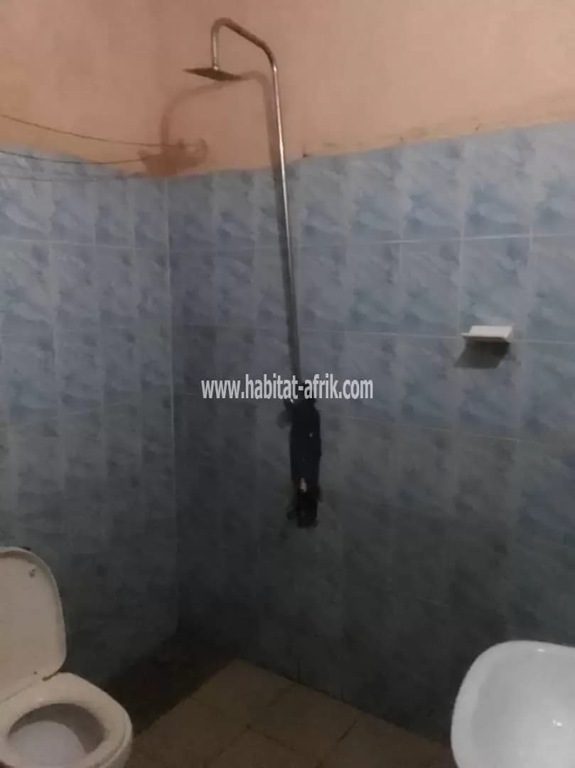 Location d'une 2 chambres un salon
