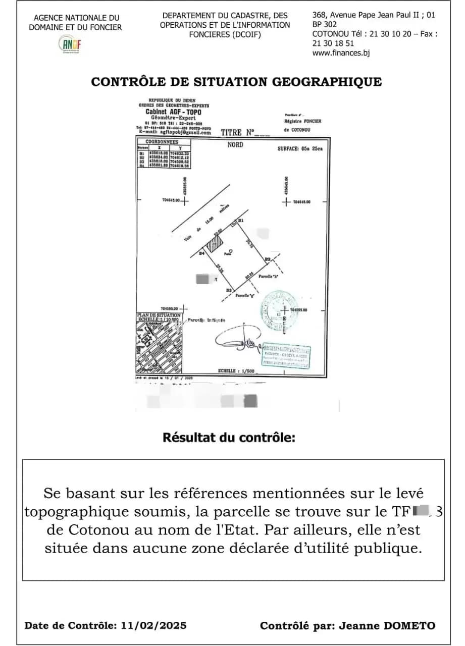 PARCELLE À VENDRE À COTONOU SIKÈCODJI DERRIÈRE OFFICE DU BAC