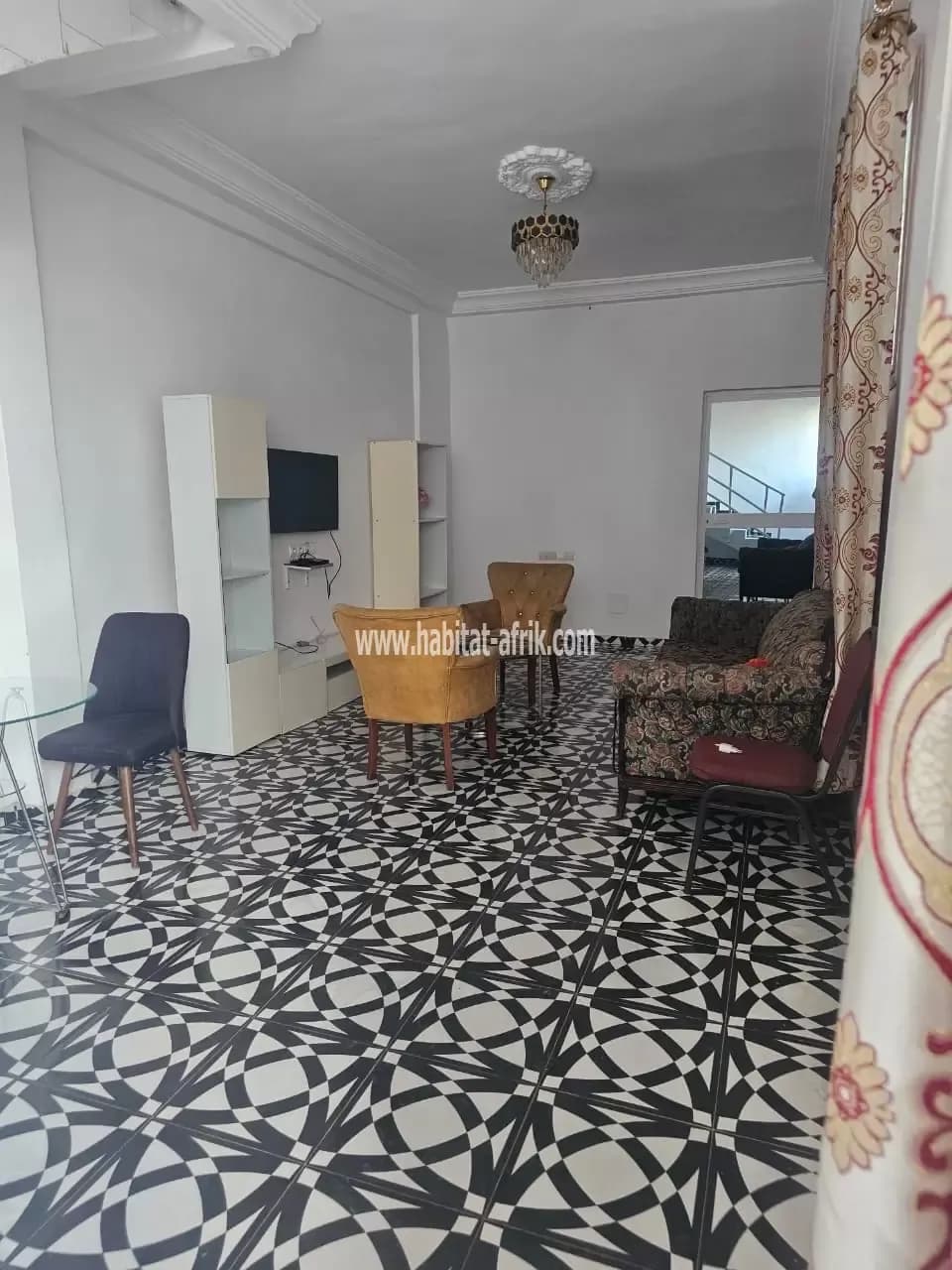 Je mets en location un appartement meublé de chambre salon situé à baguida derrière la cité BOAD Lome togo