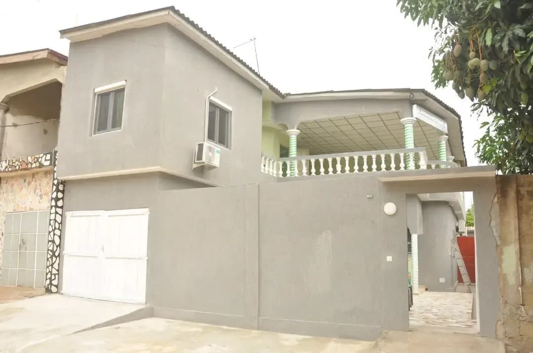VILLA À VENDRE À KPOGAN