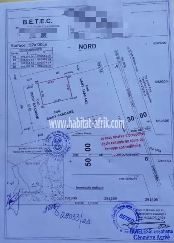 Je mets en vente une parcelle de terrain 1 lot à 1km du goudron carrefour KPALA contournement lome togo