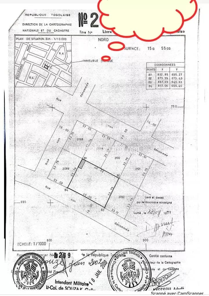Terrain a vendre 2 lots et demi avec titre foncier situé à 100m du goudron Hedzranawoe total, lome togo