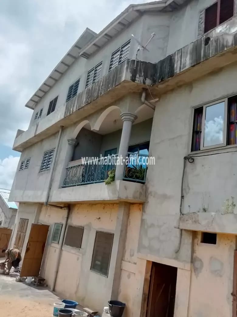 Immeuble R+3 à Cocotomey à vendre