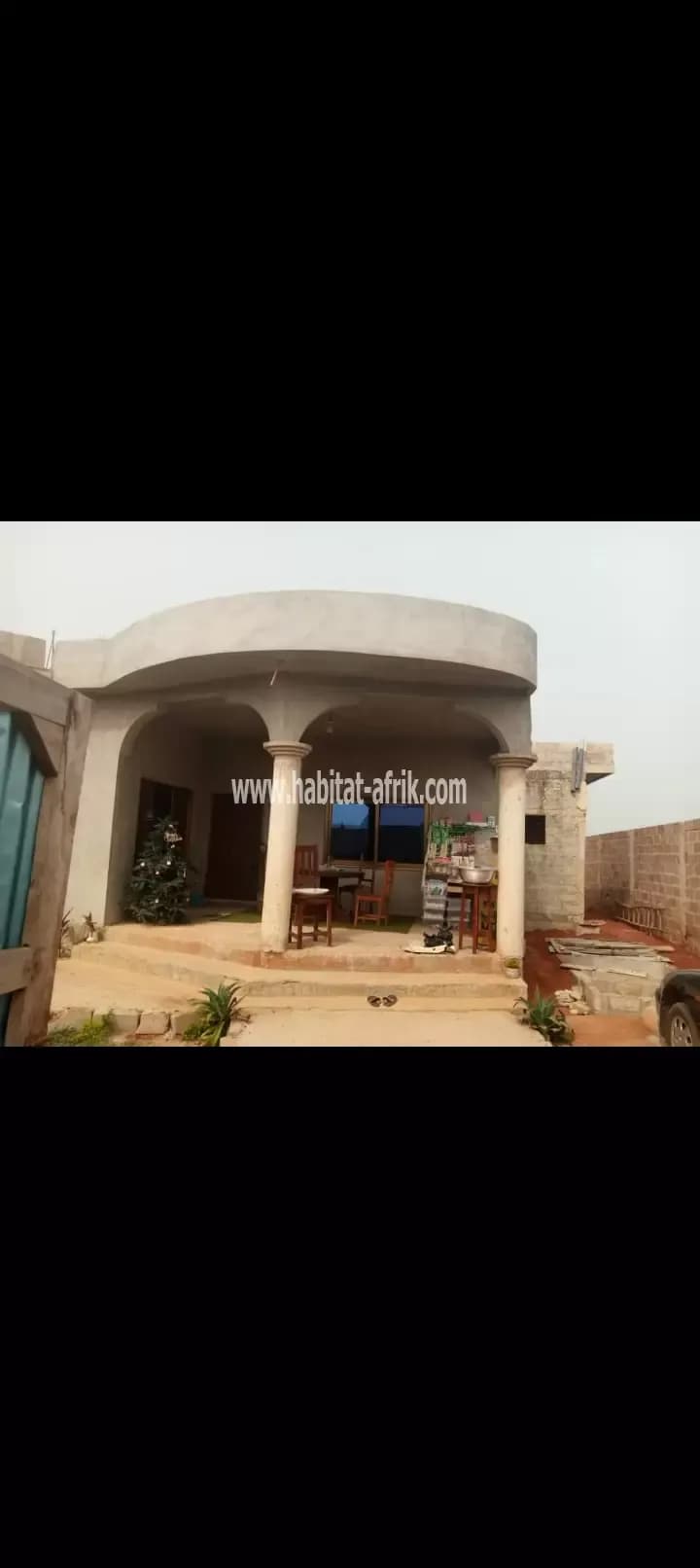 villa dallée à vendre à calavi Zinvié AGOLÉDJI