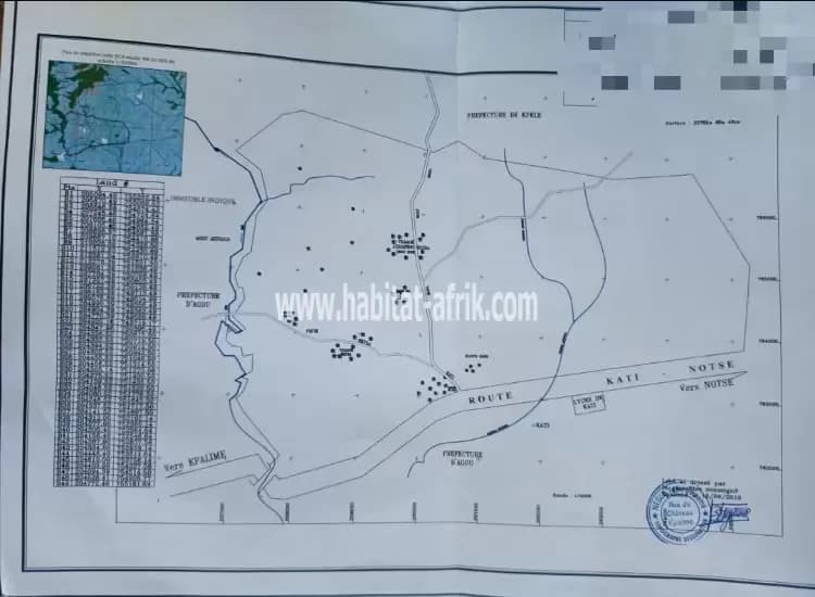 Terrain agricole à vendre 100 hectares fertile vers kpalime kati au lieu dit digui kope 13km du goudron accessible à voiture kpele togo