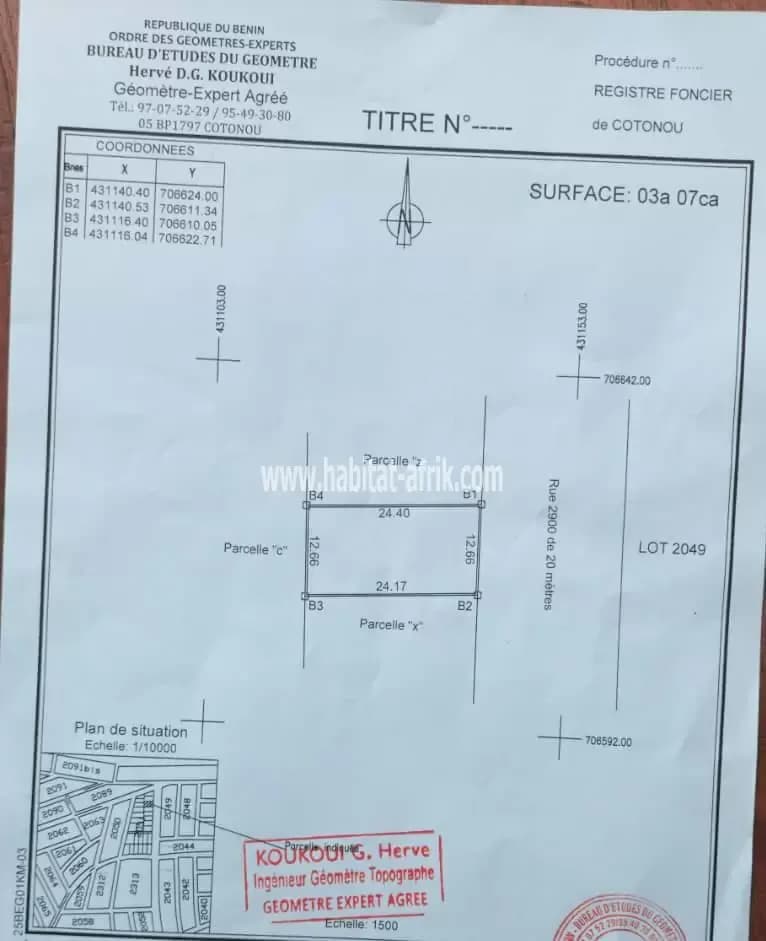 PARCELLE CLÔTURÉE À VENDRE AU BORD DES NOUVEAUX PAVÉS À COTONOU ZOGBO