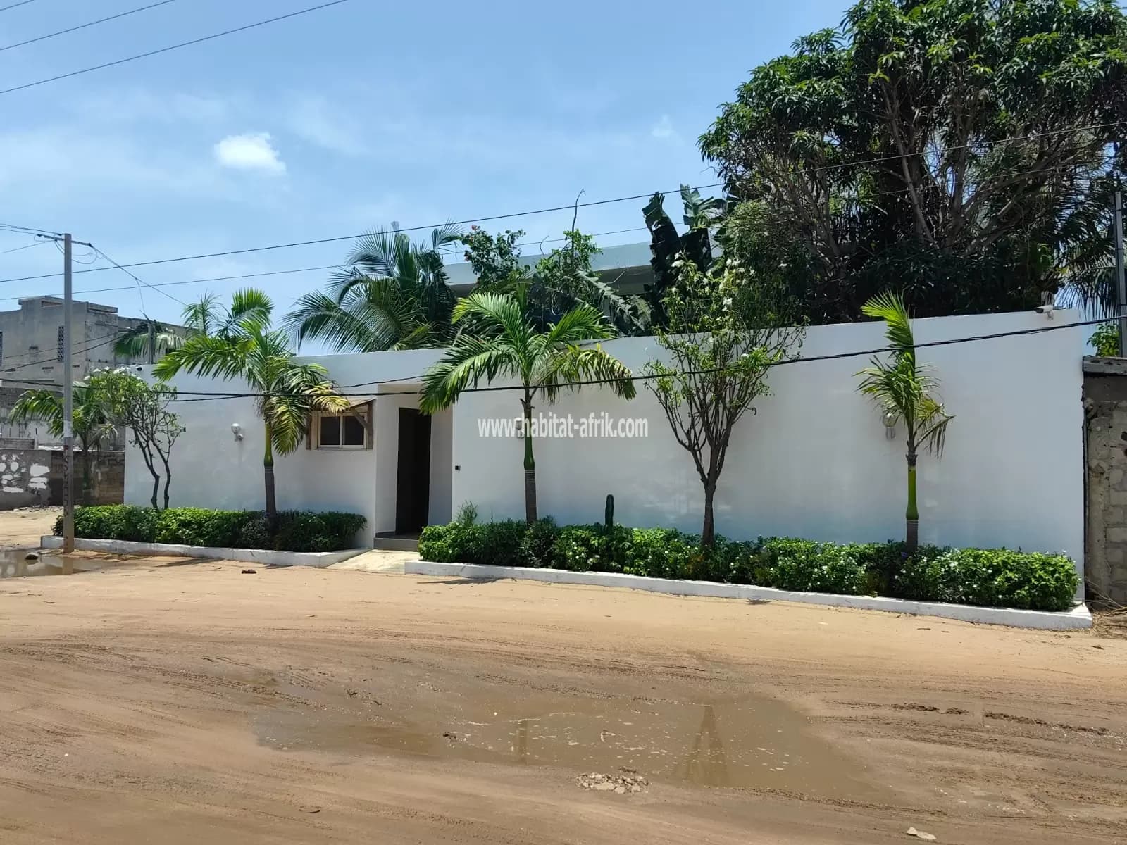 A VENDRE Villa duplex de 4 chambres à FIDJROSSÈ ALE
