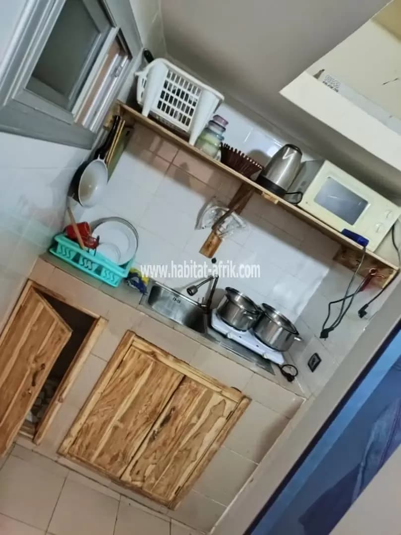 Je mets en location un studio meublé à atsiegou sokpanou 200m du goudron lome togo