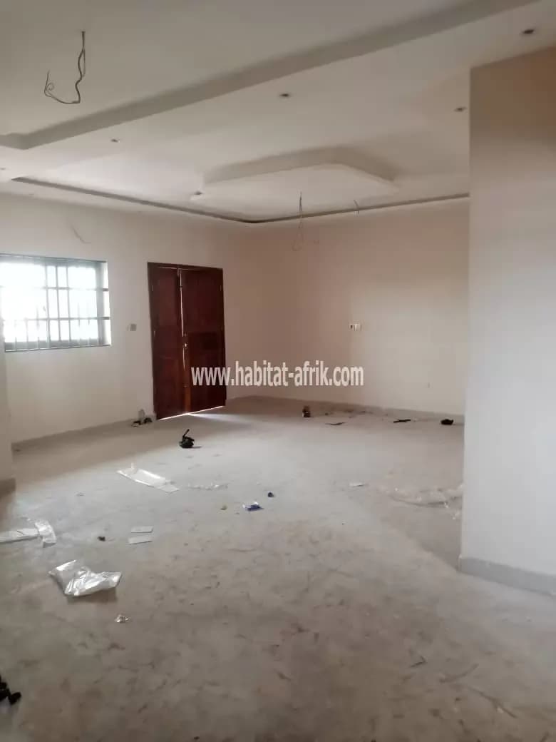 2 chambres salon sanitaire
