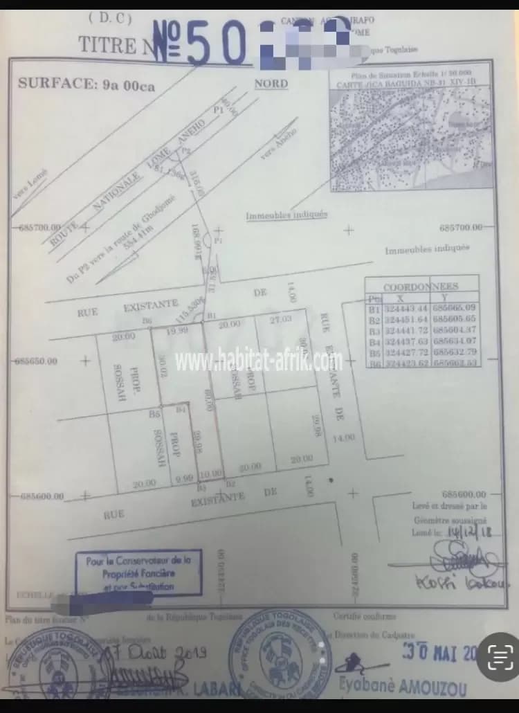 Je mets en vente une parcelle de terrain un lot derrière CEG GBODJOMÉ 200m du goudron national Lome aneho
