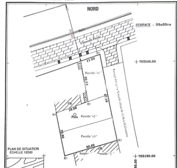 3 PARCELLES EN ANGLE DE RUE DÉJÀ LOTIES &amp; RECASÉES À VENDRE, AÏBATIN - COMMISSARIAT