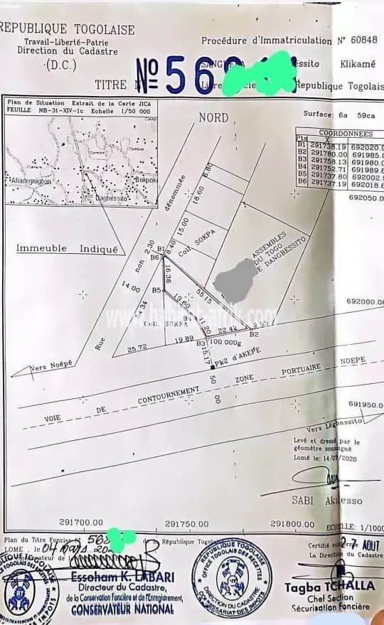 JE METS EN VENTE UNE PARCELLE DE TERRAIN UN LOT EN BORDURE DU GOUDRON CONTOURNEMENT DANGBESSITO JUSTE ÂPRE CARREFOUR KPALA AVEC TF LOME