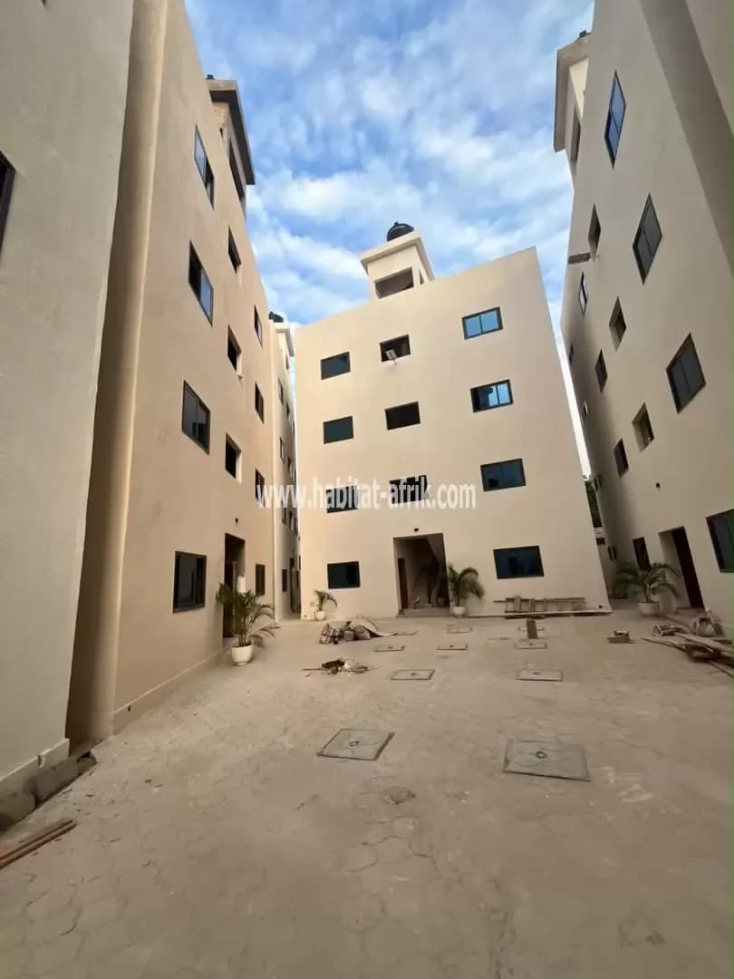 Location appartement chic composée de chambre salon interne à Hedzranawoe SAGBOVILLE Lome togo