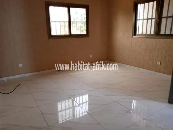 LOCATION Appartement 2 Chambres Salon a agoè logopé Lomé-Togo