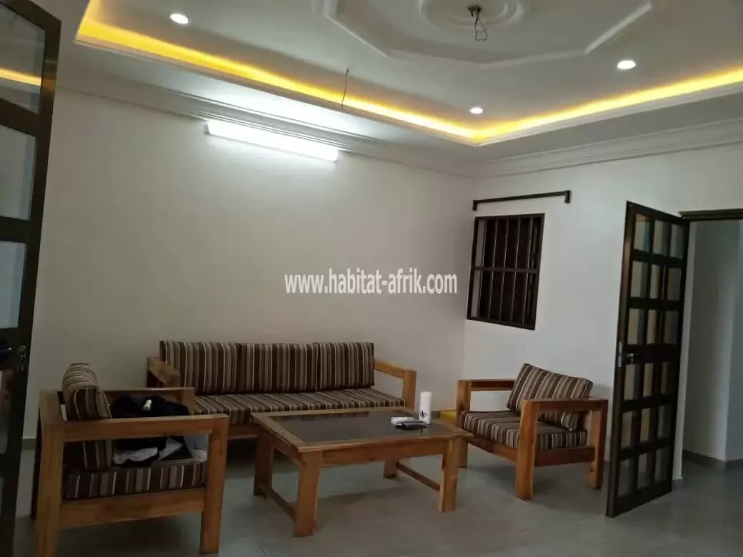 LOCATION APPARTEMENT MEUBLÉ 2 CHAMBRE SALON WC A HEDJRANAWOE AÉROPORT LOMÉ-TOGO