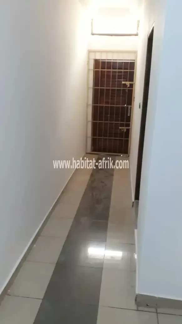 Je mets en location un villa  4 chambre salon à kégué Lome Togo