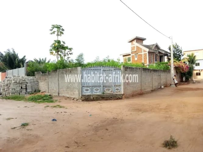 Parcelle récasé 267m² à Calavi Zogbadjè