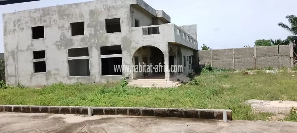 VILLA À GBENAN OUIDAH À VENDRE