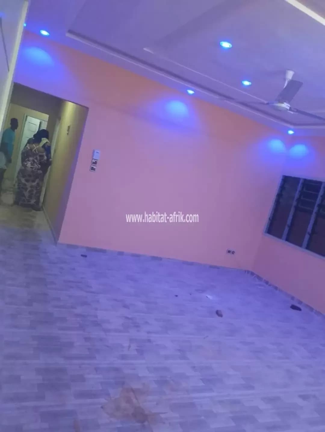 Nouvelle construction de chambre Staffée à womey