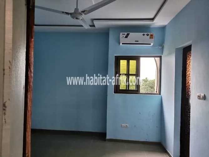 LOCATION Appartement bien propre de 2 chambres salon avec leurs salles d'eau à zossimé Lomé-Togo
