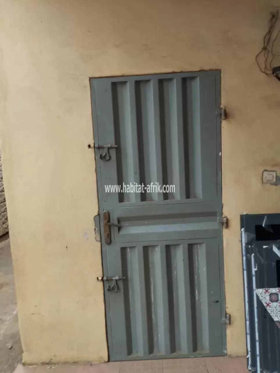 Location boutique situé à assigomé franco arabe lome togo