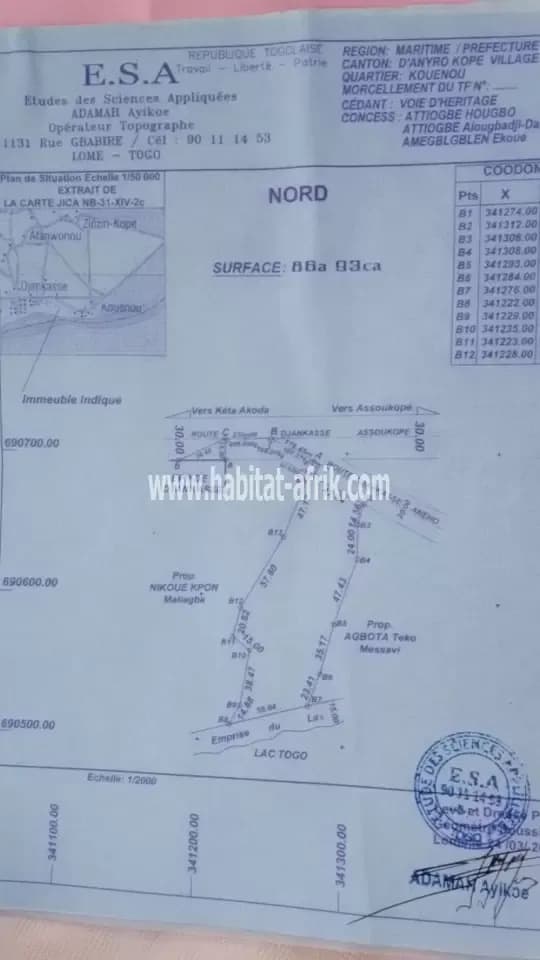 Je mets en vente un hectare au bord du lac koenou lome togo